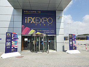 معرض iFX دبي - 1